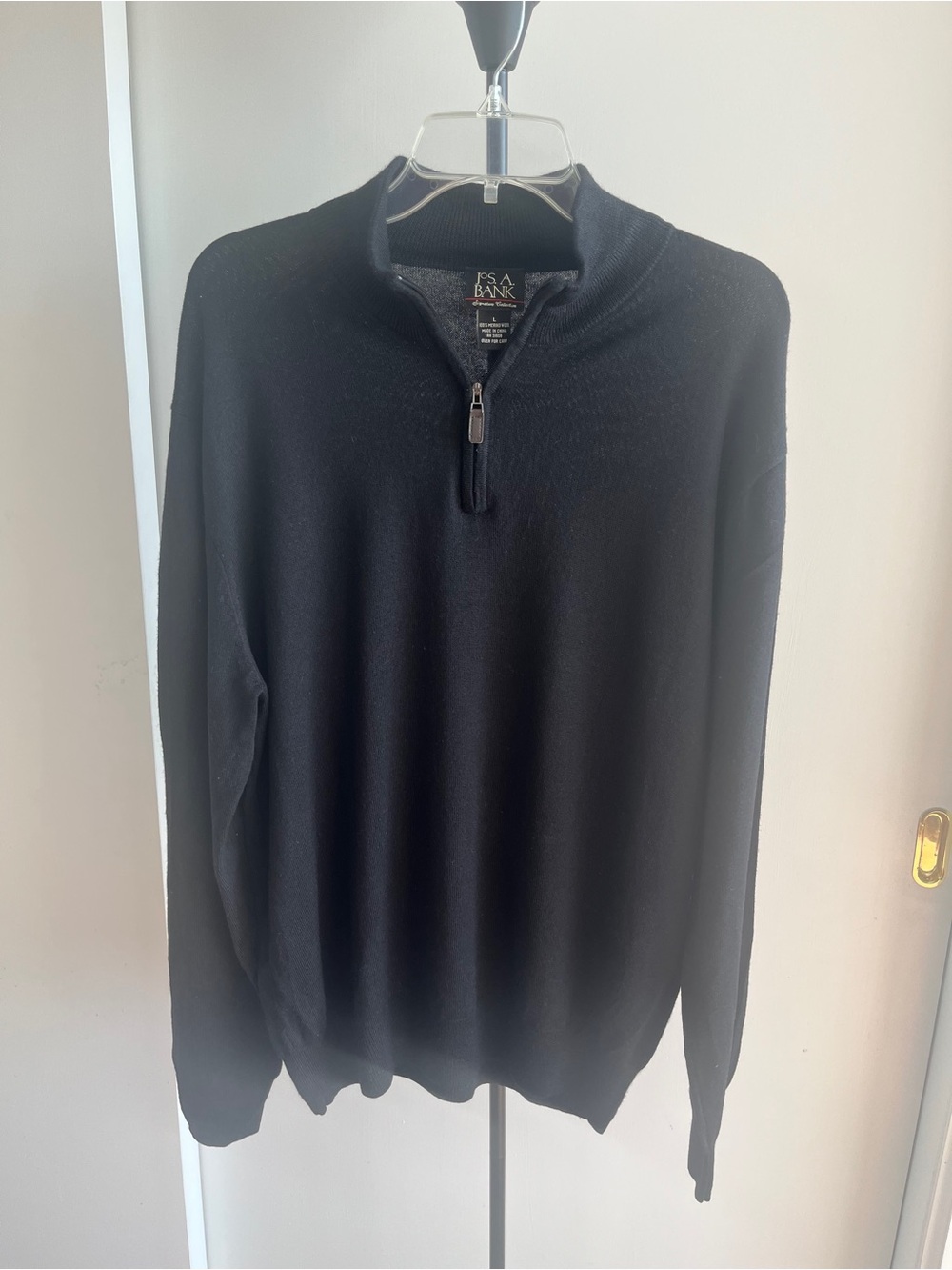 Jos. A. Bank 1/4 Zip 100% Merino  Wool Black Pullover Sweater Crew Neck Sz L